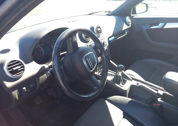 Audi A3 cena 19000 przebieg: 249000, rok produkcji 2007 z Kielce małe 254